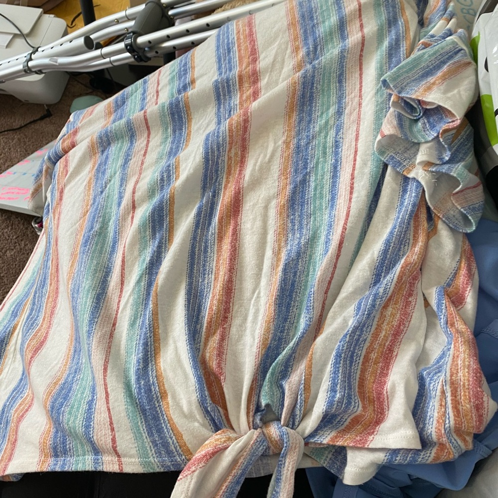 Shirt - Picture 2 of 2